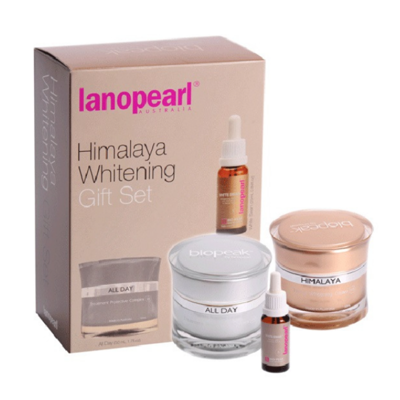 Lanopearl Himalaya Whitening Gift Set with skincare products on a white background